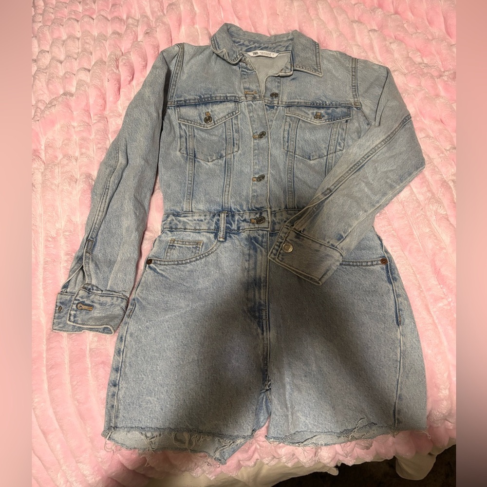 Zara Light Blue Denim short Overalls xs #y2k #westeren
#denim #grunge - Picture 3 of 14